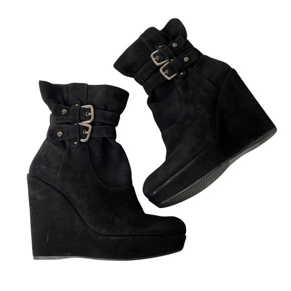 Stuart Weitzman Ruched Buckle Suede Wedge Black Booties Boots Size 8 - Picture 6 of 13